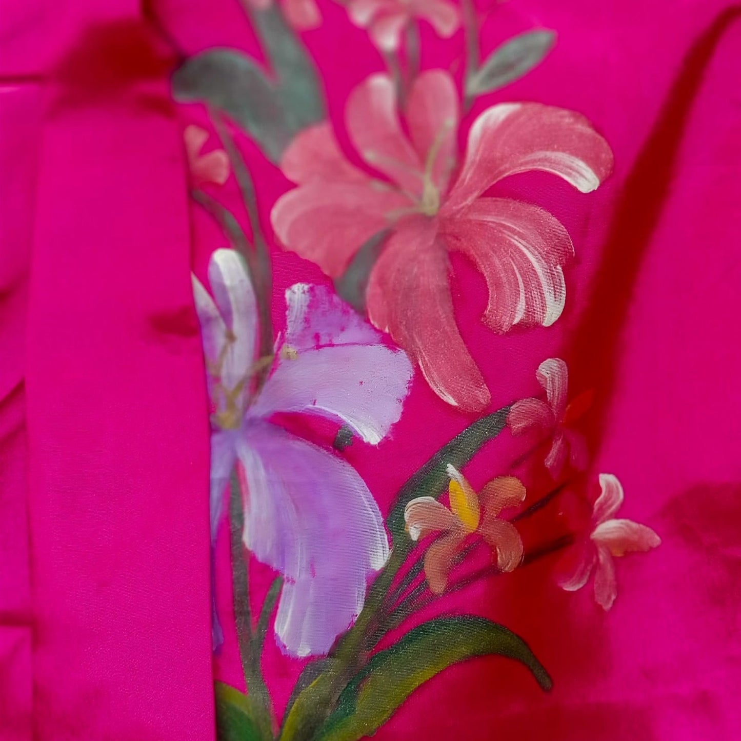 Vintage Shocking Pink Simple Kutubaru Kebaya