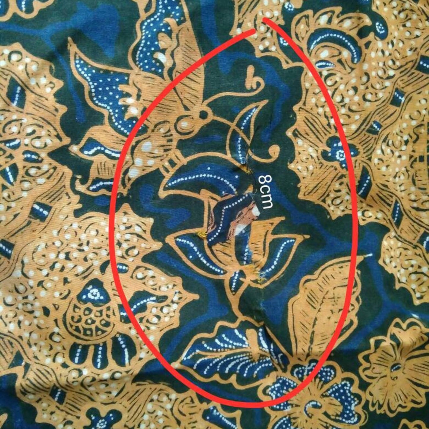 Antique Indonesian Hand Drawn Batik with Flower (Buketan) on Sidomukti Background