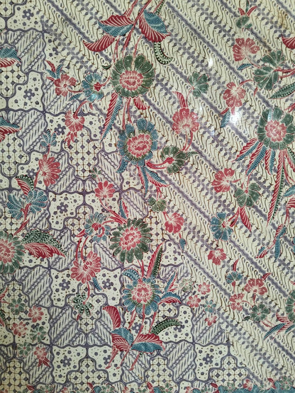 Vintage Peranakan Batik Kain – Ade Baji Pagi Sore Pattern, c.1930s