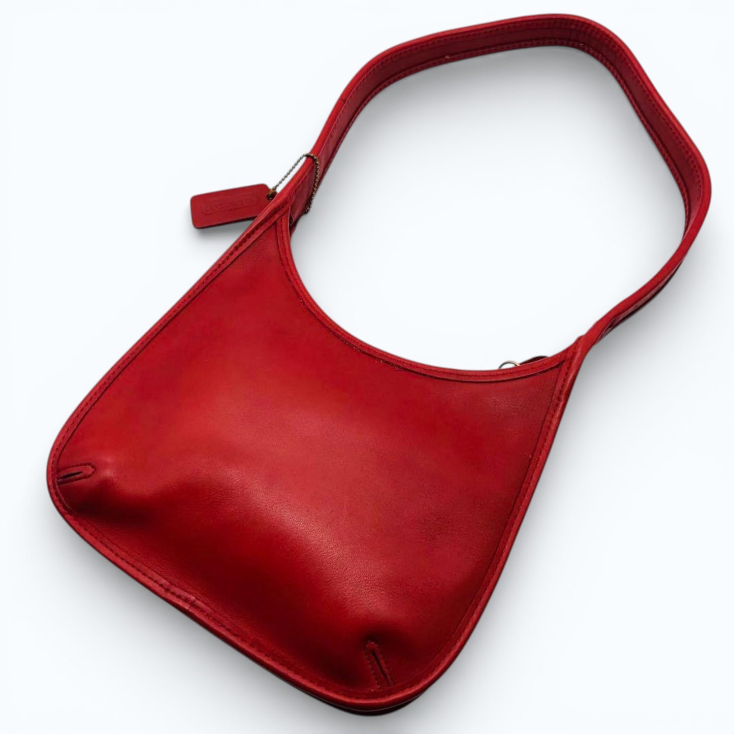 C O A C H Vintage 9020 USA Made Ergo Leather Shoulder Bag Red