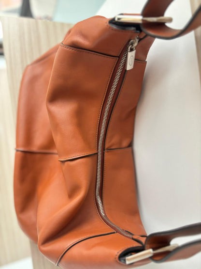 Tod’s Pebbled Leather Hobo Shoulder Bag Tan Brown Large