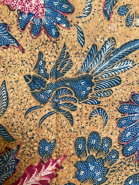 Exquisite Vintage 1950s Batik Tiga Negeri – Authentic Hand-Drawn Masterpiece
