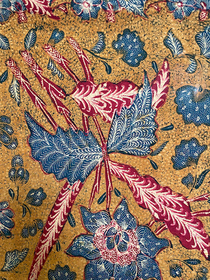 Exquisite Vintage 1950s Batik Tiga Negeri – Authentic Hand-Drawn Masterpiece