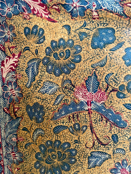 Exquisite Vintage 1950s Batik Tiga Negeri – Authentic Hand-Drawn Masterpiece