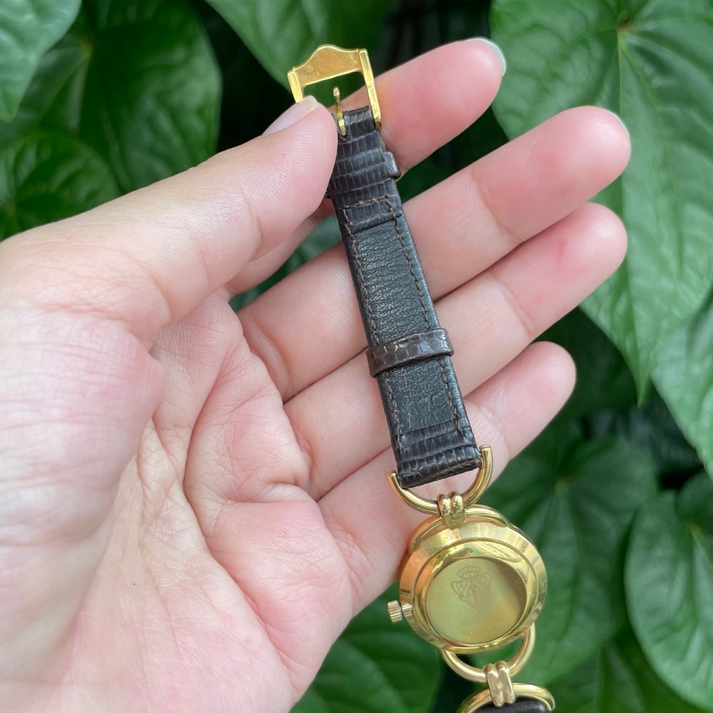 1990s 6000 2L Gold Plate Brown Leather Watch
