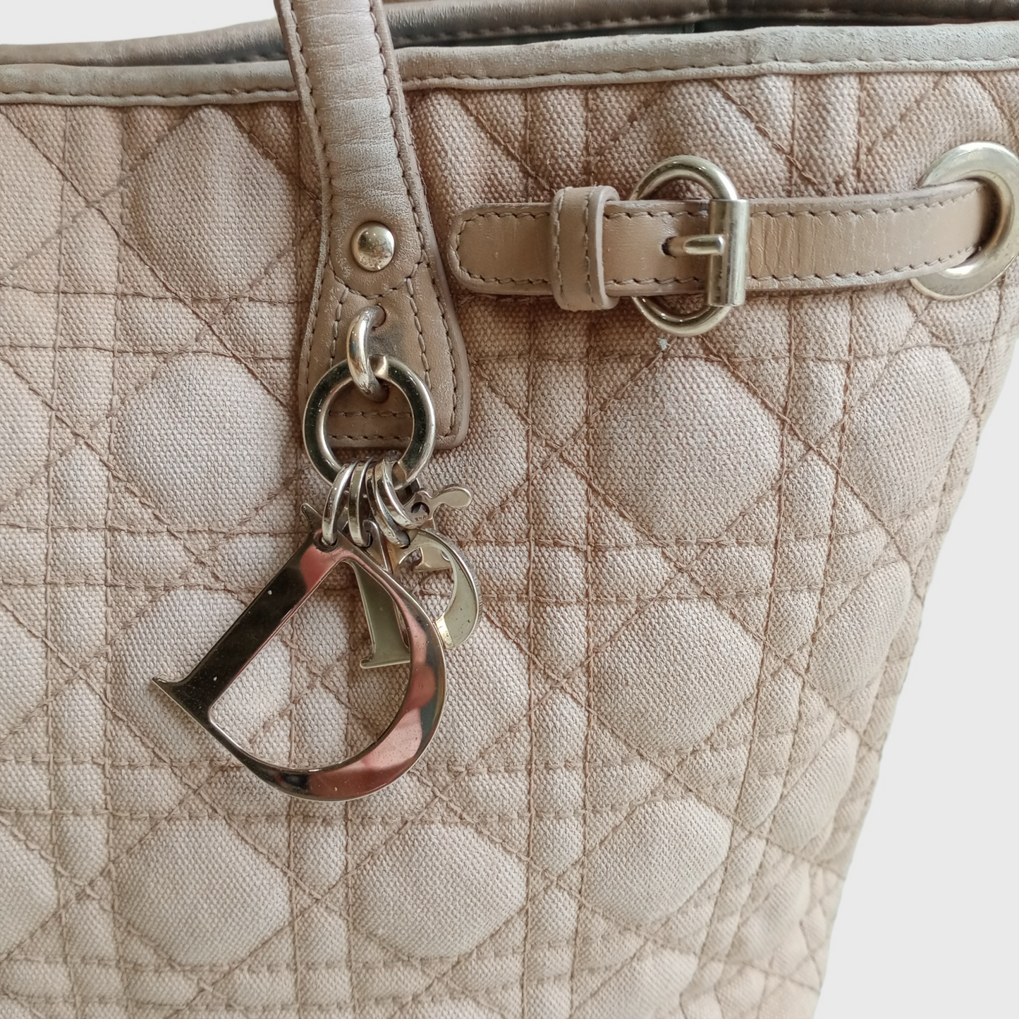 2000s Cannage Cream Coated Canvas Hand Bag