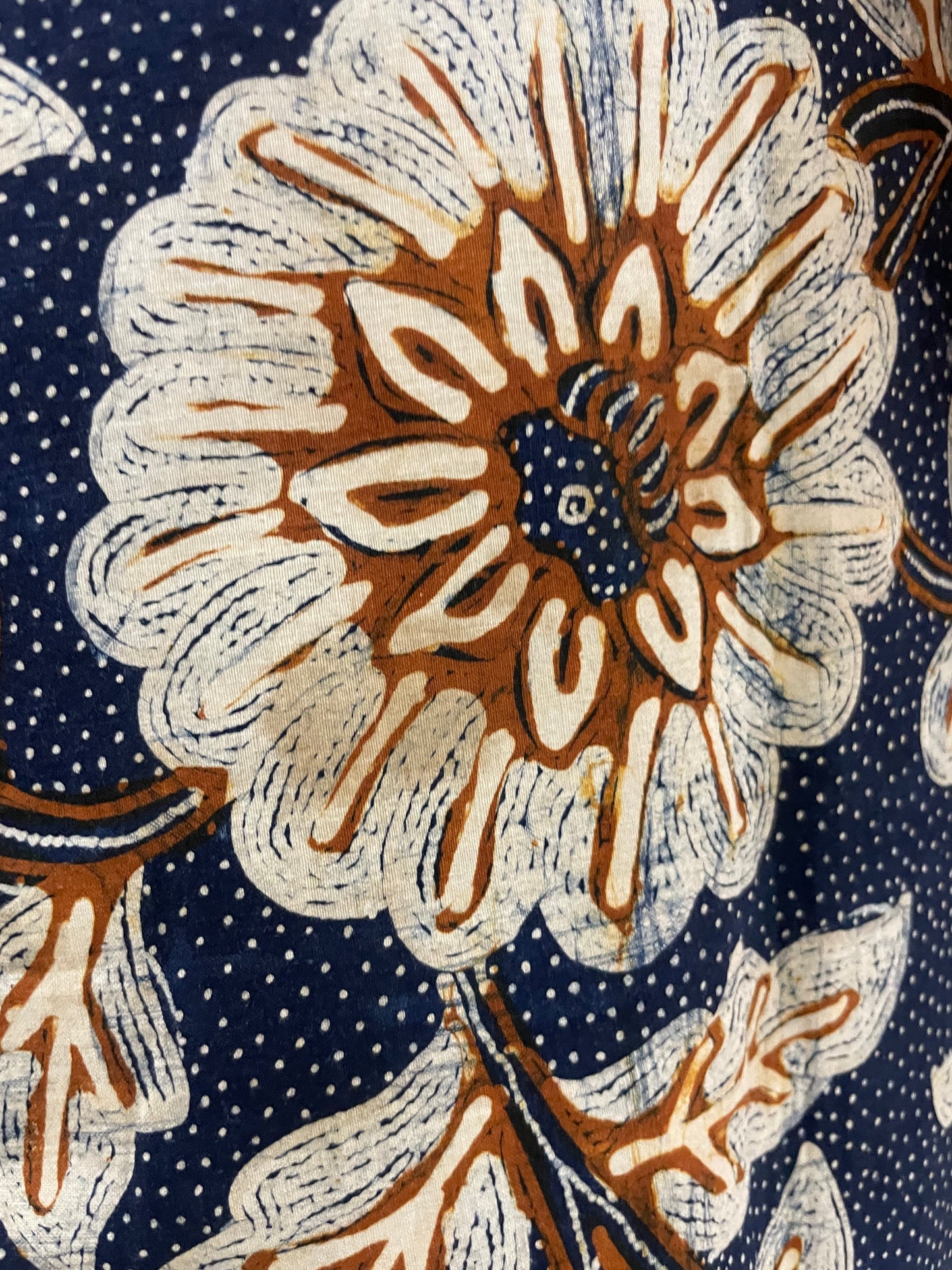 Antique Hand-Drawn Batik Tulis Banyumas Galaran Merak Motif Blue Background