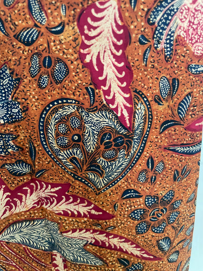Vintage Batik Tulis Tiga Negeri “Waru Halus” by Tjoa Tjoen Tiang (Totot) – Second Generation Peranakan Masterpiece