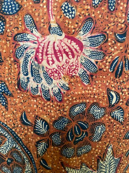 Vintage Batik Tulis Tiga Negeri “Waru Halus” by Tjoa Tjoen Tiang (Totot) – Second Generation Peranakan Masterpiece