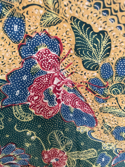 Vintage Batik Tulis Tiga Negeri "Tumpal Dlarang Gian Joe" by Tjoa Siang Gwan