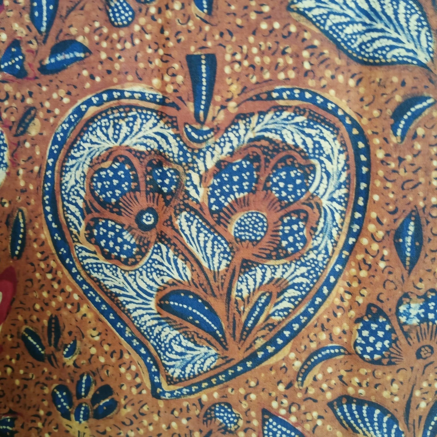 Vintage Batik Tulis Tiga Negeri “Waru Halus” by Tjoa Tjoen Tiang (Totot) – Second Generation Peranakan Masterpiece