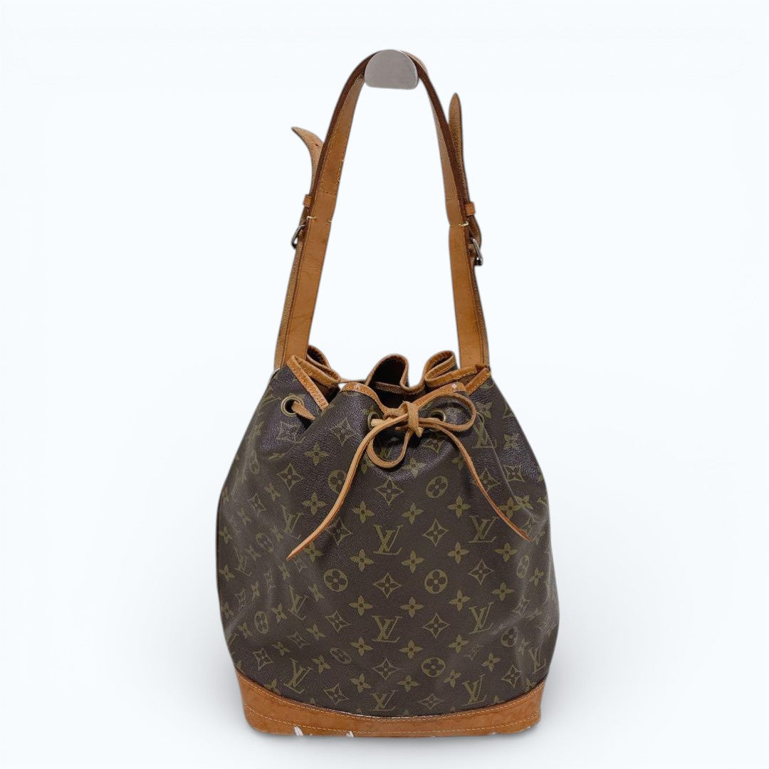 L O U I S V U I T T O N Vintage Monogram Noe Bucket Shoulder Bag