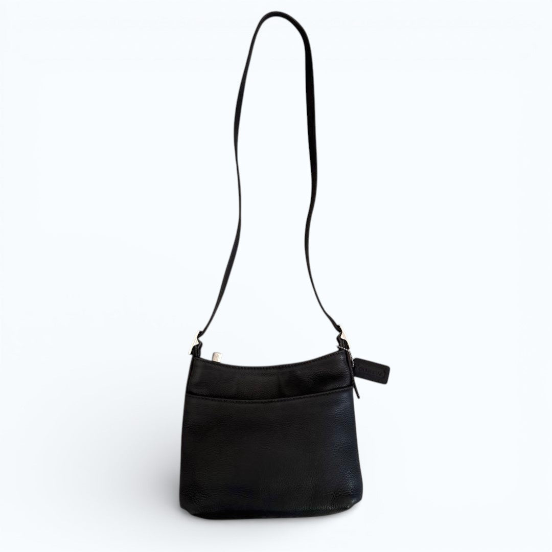C O A C H Vintage Grained Leather Flap Shoulder Bag Black Silver Hardware USA Made