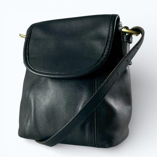 C O A C H Vintage 4108 Leather Flap Shoulder Bag Black USA Made