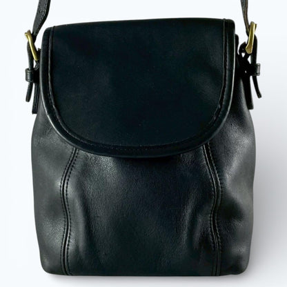 C O A C H Vintage 4108 Leather Flap Shoulder Bag Black USA Made