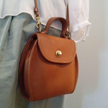 C O A C H Vintage 2WAY German Bolt Clap Leather Handbag Tan USA Made