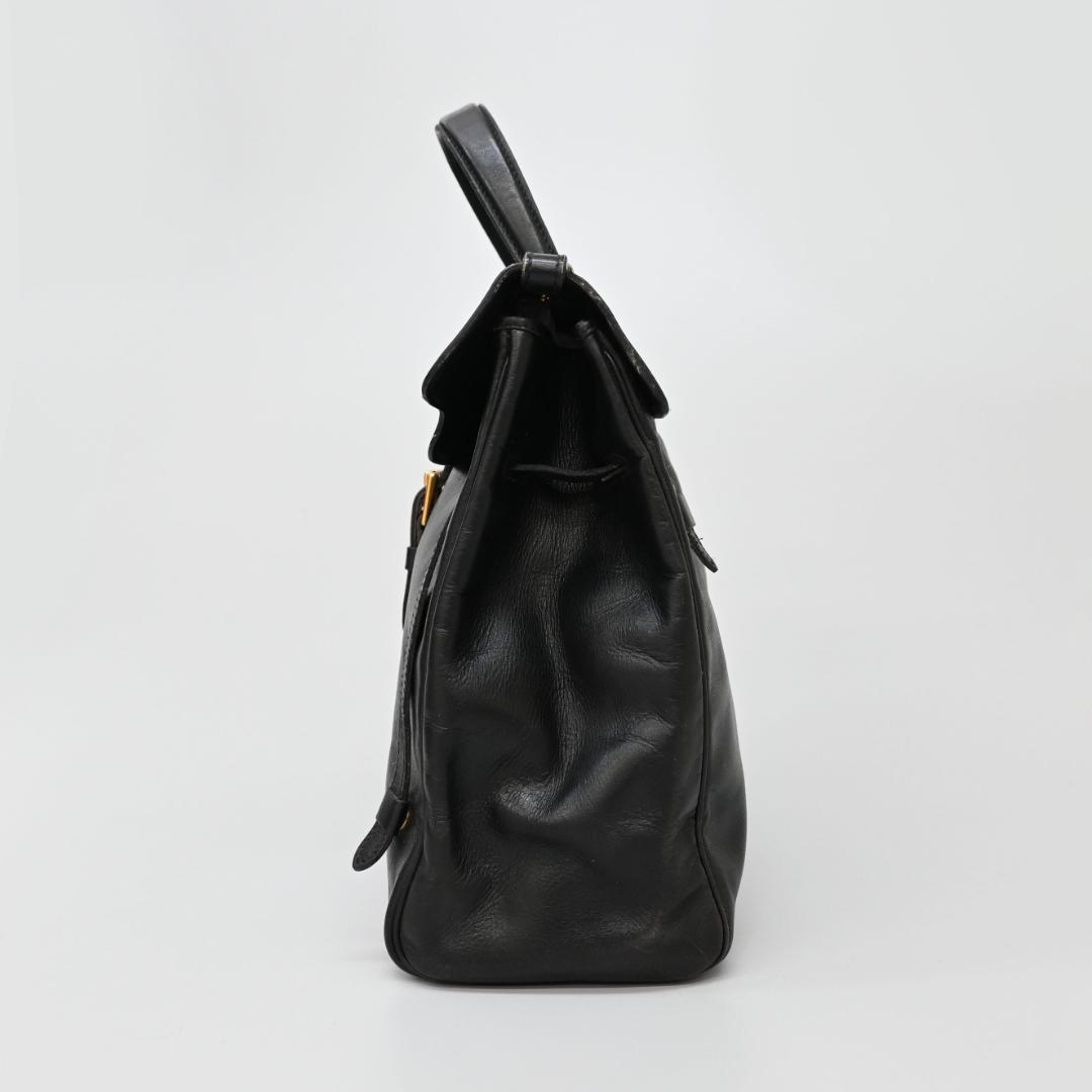 C H R I S T I A N D I O R Vintage CD Buckle Leather Structured Handbag Black