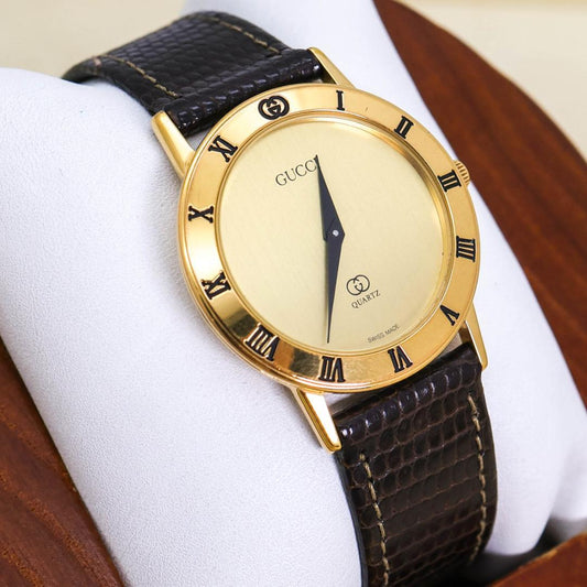 Vintage Gucci 3100 Leather Roman Numeral Watch – Working Condition
