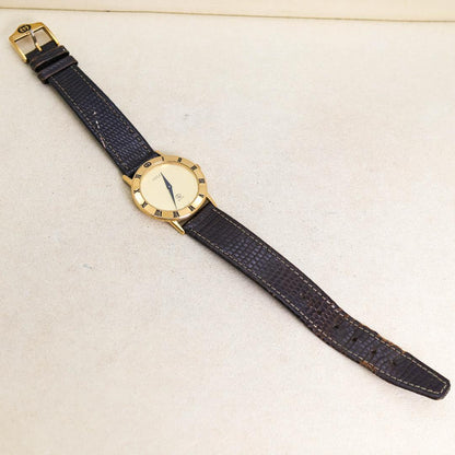 Vintage Gucci 3100 Leather Roman Numeral Watch – Working Condition