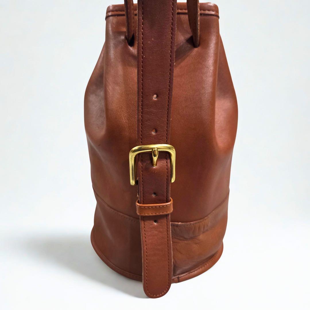 C O A C H Vintage 9984 Leather Bucket Shoulder Bag Brown USA Made