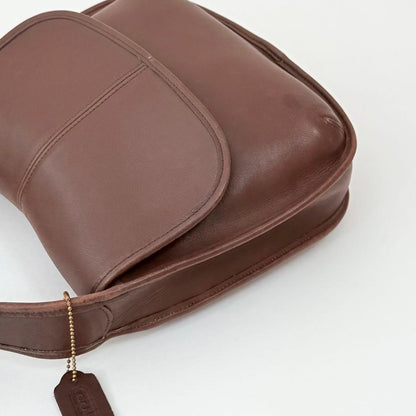 C O A C H Vintage Ergo Flap Leather Shoulder Bag Dark Brown USA Made