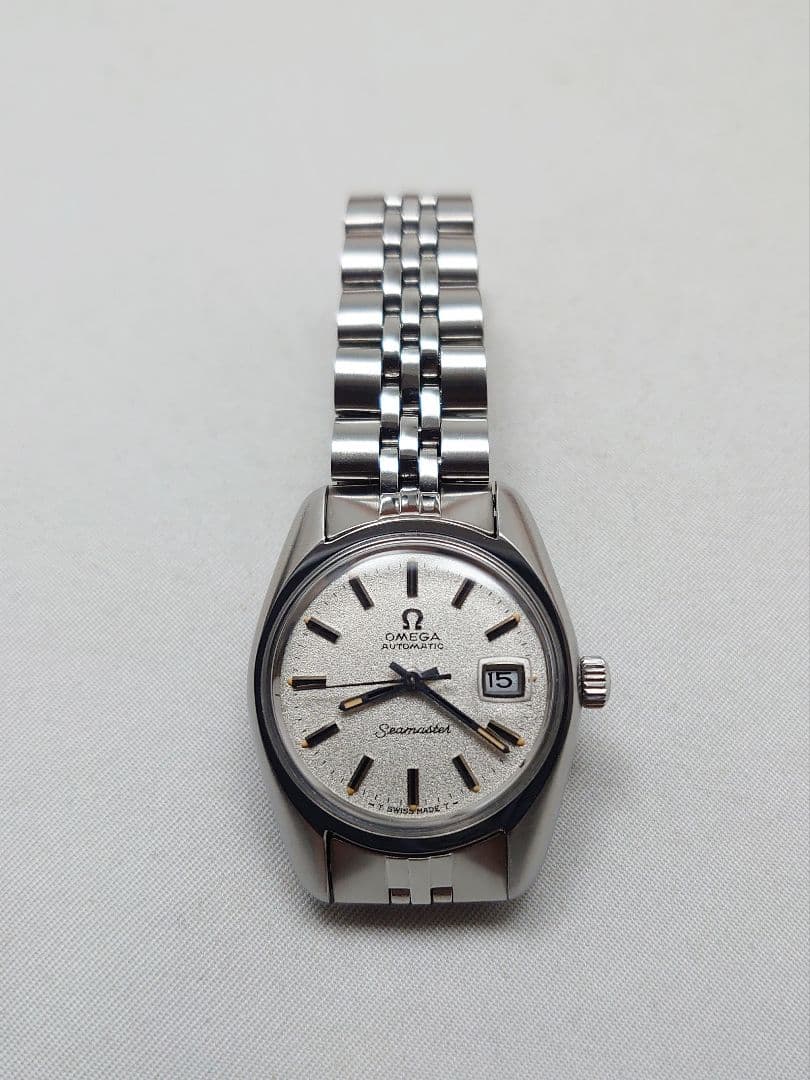 Overhauled Vintage  1970 Omega Seamaster Automatic Ladies – Silver Satin Dial, in excellent condition