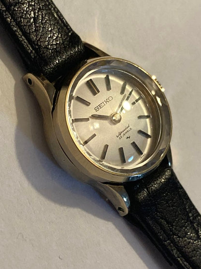 S E I K O Special Vintage Cut Glass Manual Winding Gold Dial Ladies Watch