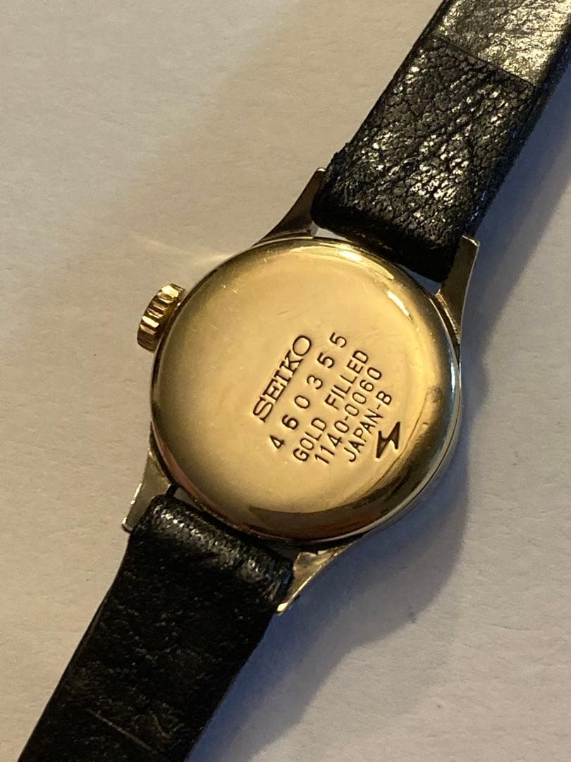 S E I K O Special Vintage Cut Glass Manual Winding Gold Dial Ladies Watch