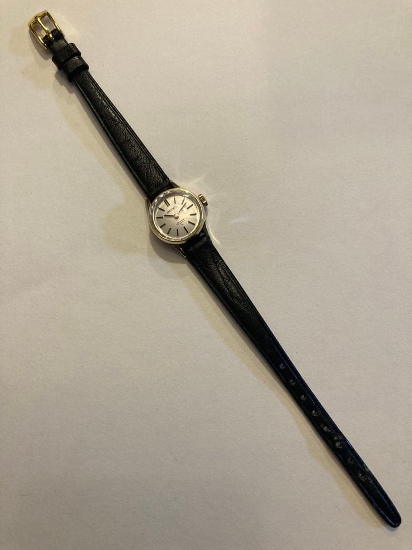 S E I K O Special Vintage Cut Glass Manual Winding Gold Dial Ladies Watch