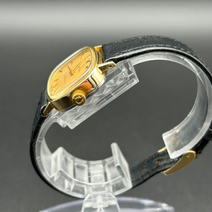 The Perfection of Antique Luxury: Omega Genève Square Gold Manual Wind-Excellent condition