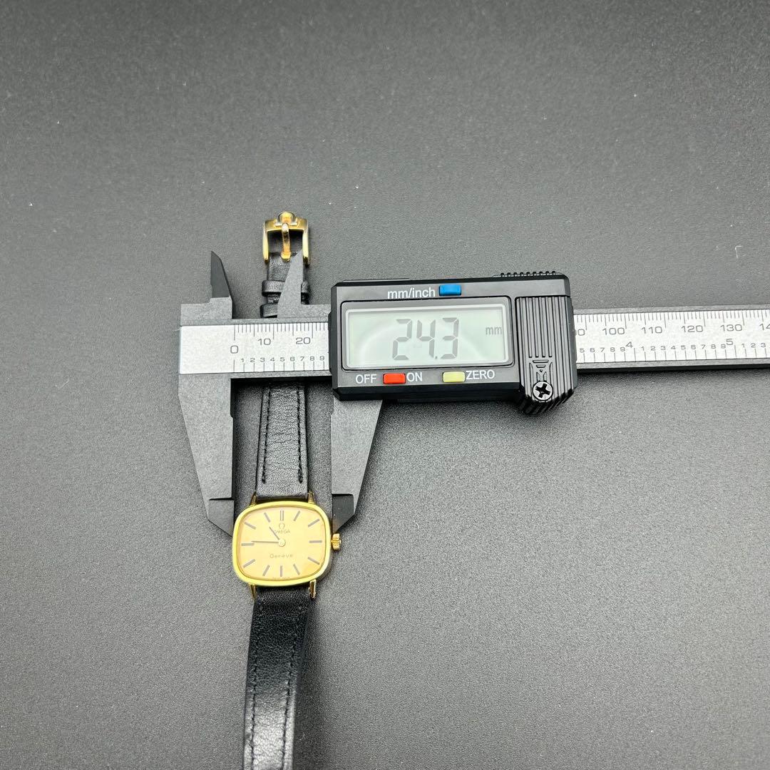 The Perfection of Antique Luxury: Omega Genève Square Gold Manual Wind-Excellent condition