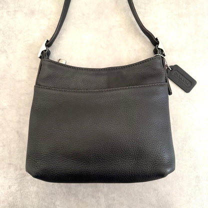 C O A C H Vintage Grained Leather Flap Shoulder Bag Black Silver Hardware USA Made
