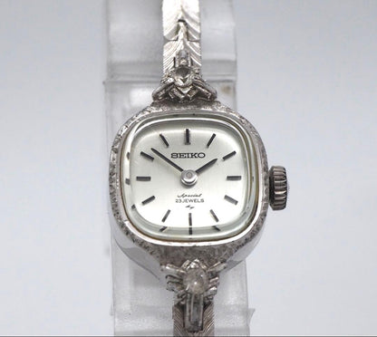 S E I K O Special Vintage Square 2P Diamond Manual Winding Watch 1140-3030