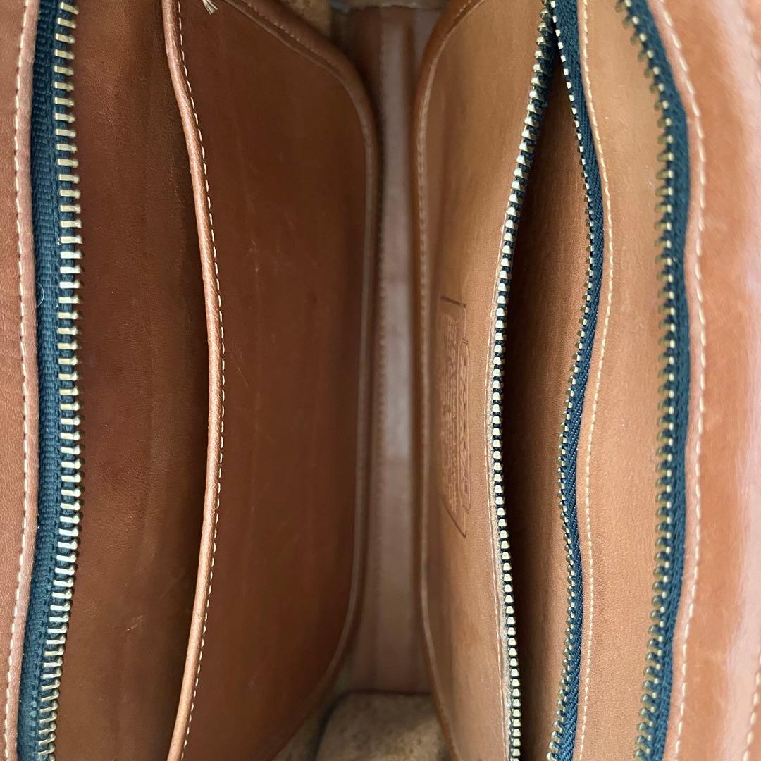 C O A C H Vintage Leather Flap Shoulder Bag Dark Brown USA Made