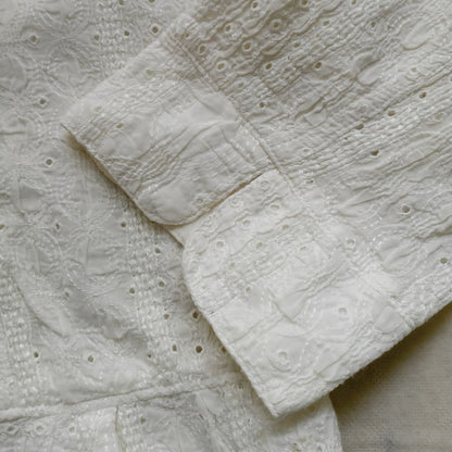 Vintage Broken White Embroidery Blouse
