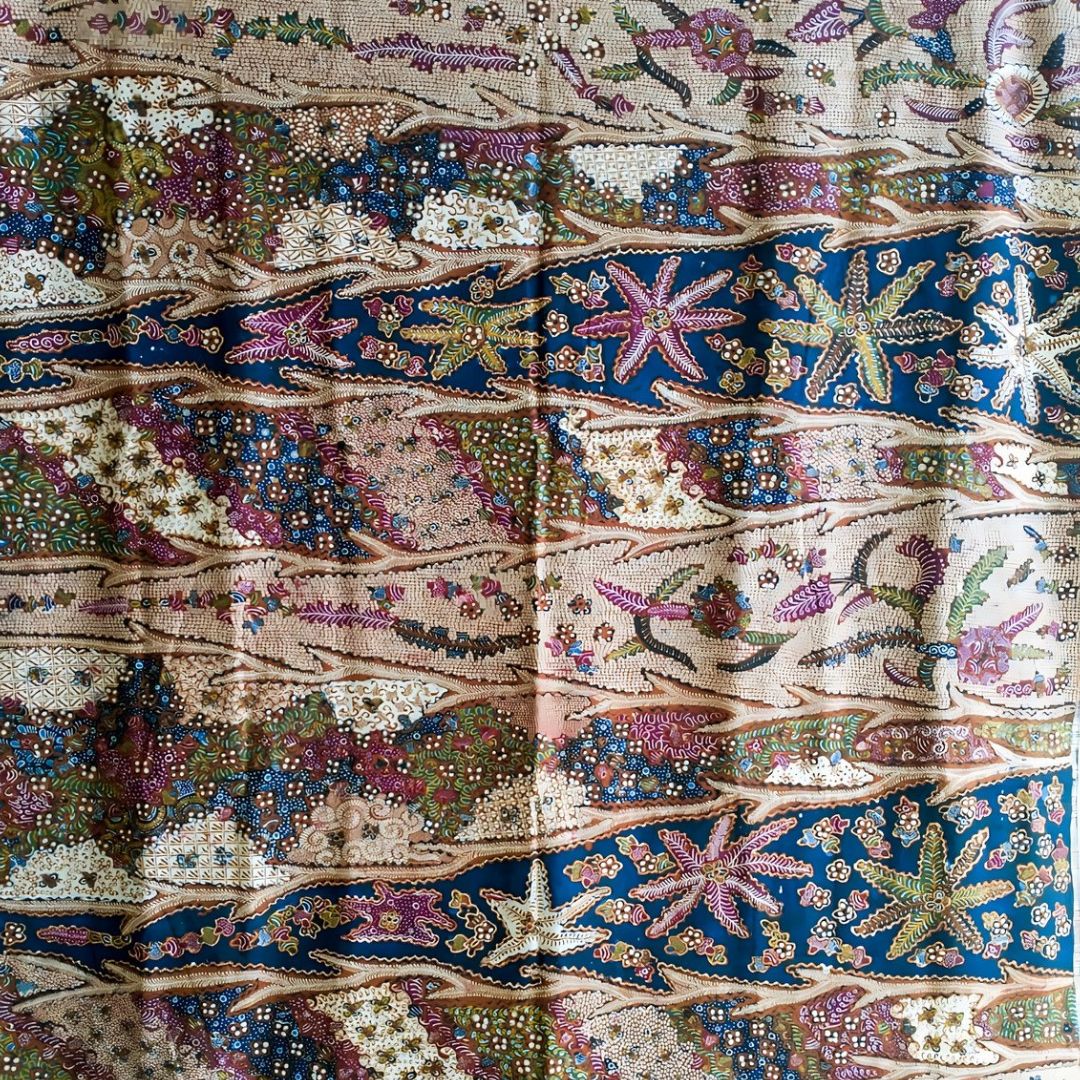Vintage 1990s Kebumen Batik With Sirinkit Motif