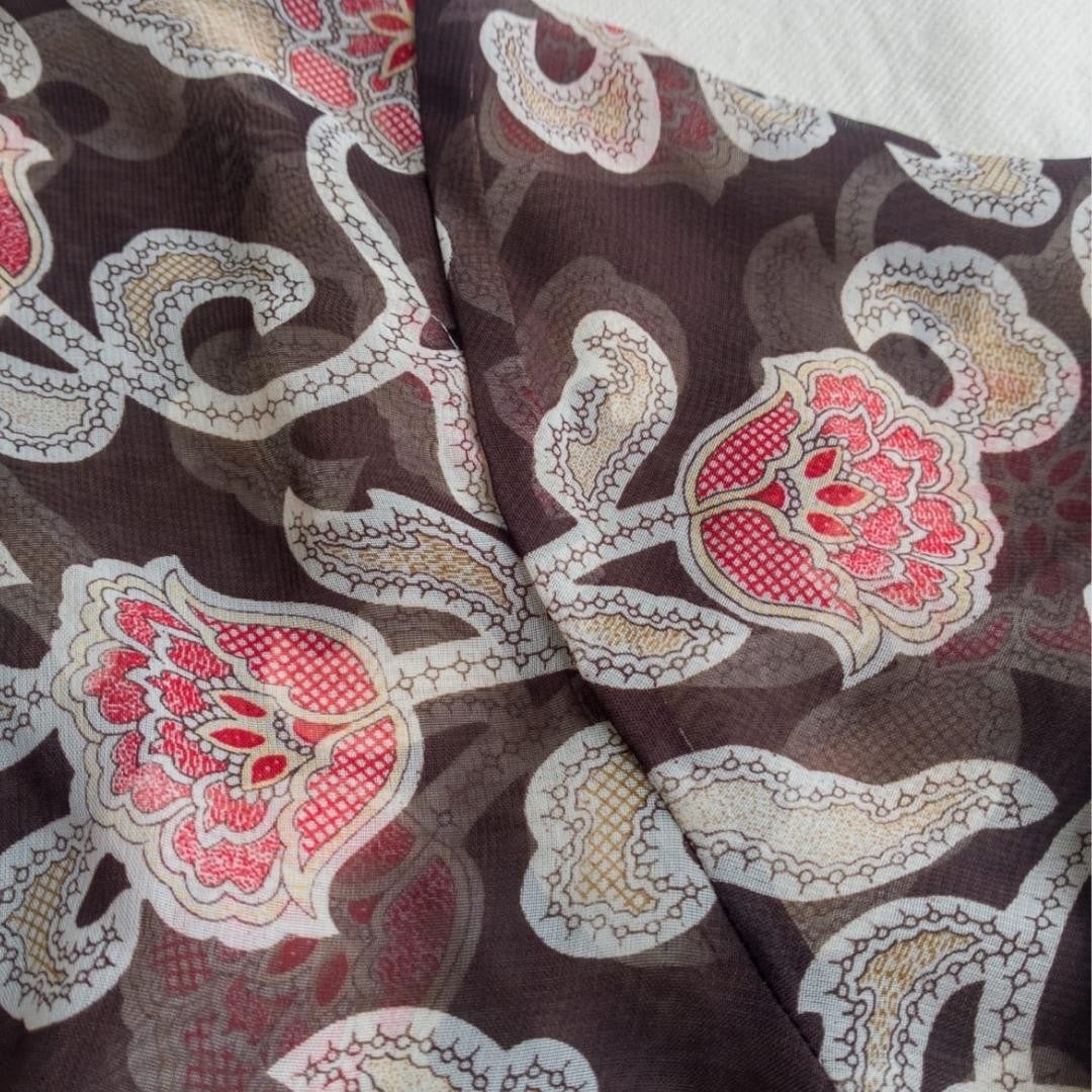 Vintage Red Brown Floral Kebaya Kutubaru