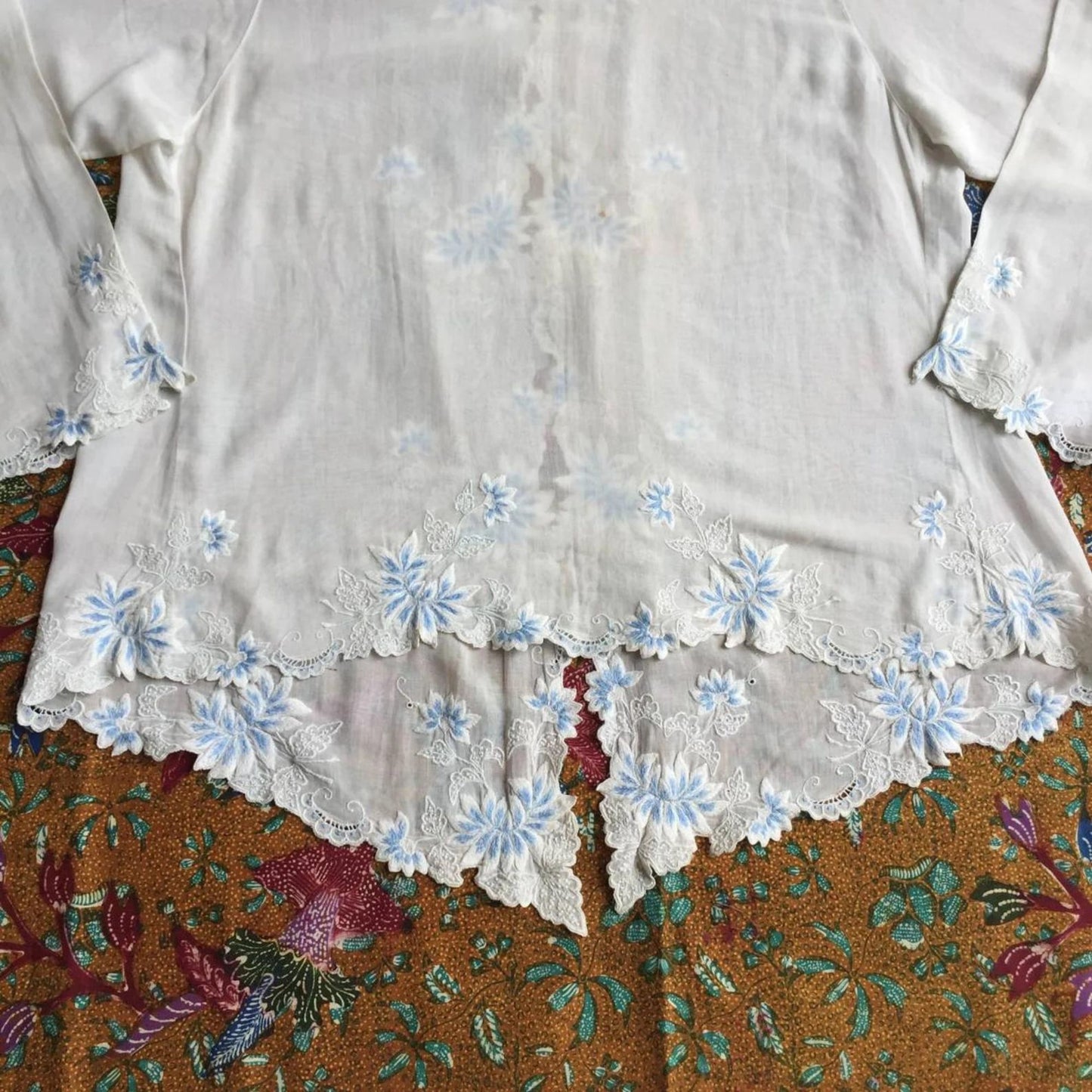 Vintage Indonesian Kebaya France Lace in White with Blue Floral Embroidery