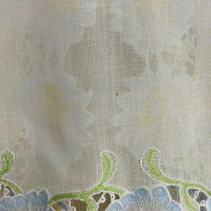 Vintage Broken White Soft Blue Encim kebaya
