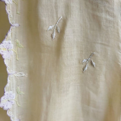 Vintage Cream Simple Kebaya
