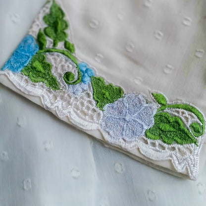 Vintage Broken White Simple Encim With Green Embroidery Kebaya