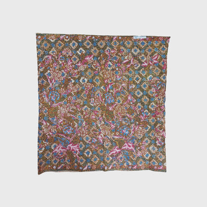 Indonesian Hand Drawn Javanese Saroong Batik Laseman