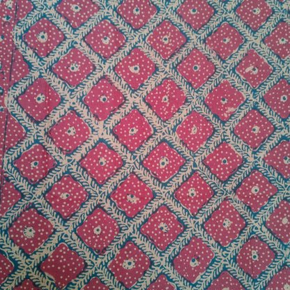 1980s Tumpal Pasung Petunia Flower Saroong Shawl