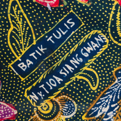 Vintage Indonesian Hand Drawn Dark Green Batik Hand Drawn Green Batik Tiga Negri Biantjoe Sign by Tjoa Siang Gwan