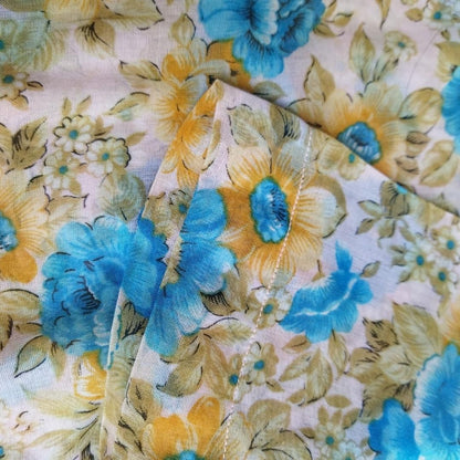 Kebaya Encim Bunga Kuning