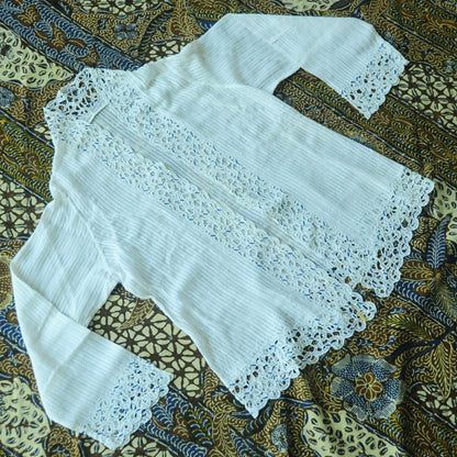 Vintage White Indonesian Kebaya with Diamond Embroidery Stripes Pattern and Blue Dots Kerancang Embroidery