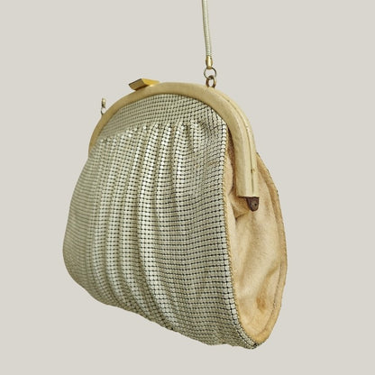 1970s Scallop Broken White Metal Mesh Sling Bag