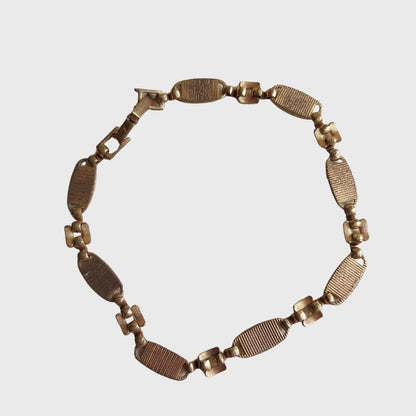 Oval Chain Bracelet with Silver Star Motifs