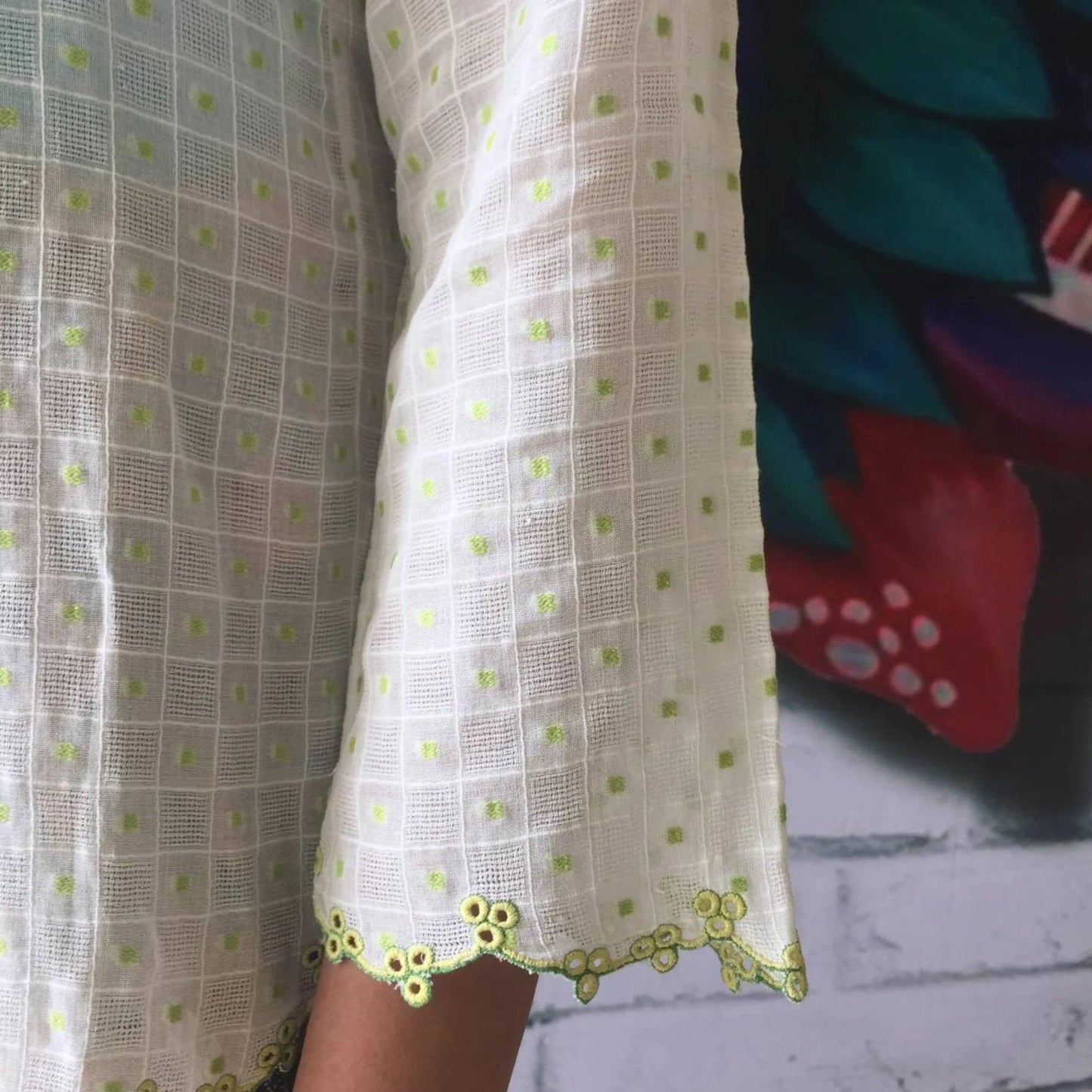 Vintage Indonesian White and Green Kebaya with Simple Circle Embroidery