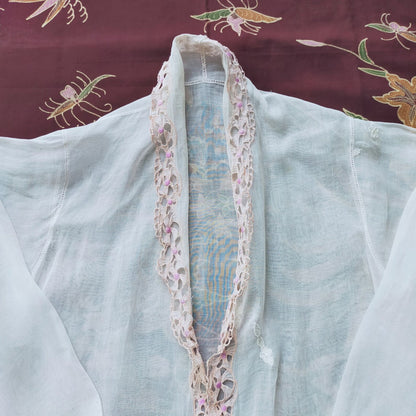 Vintage White Kebaya with Soft Pink Kerancang Trim